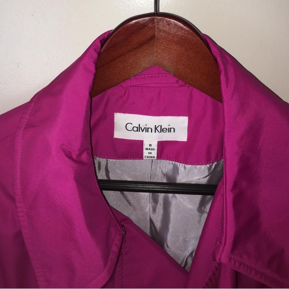 Trenchcoat - Picture 2 of 4